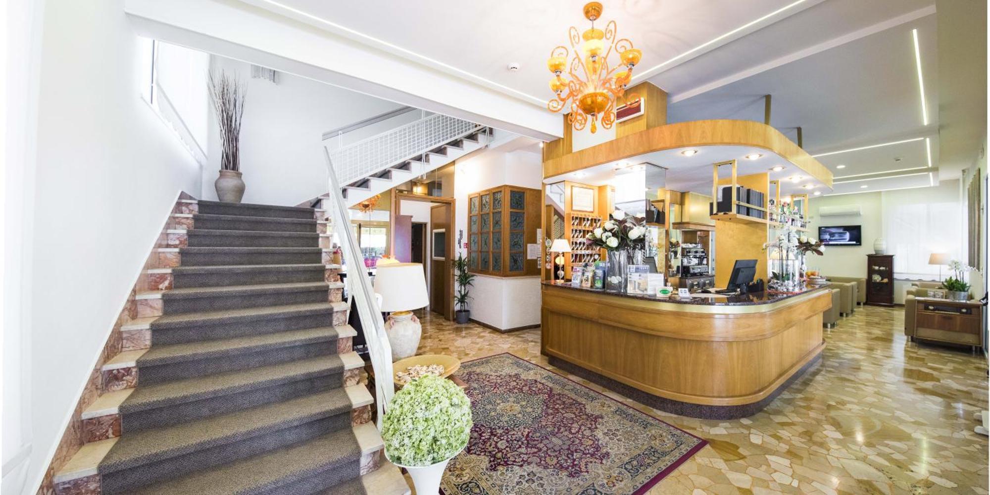 Hotel Touring Jesolo Extérieur photo